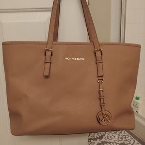 Michael Kors Tote
